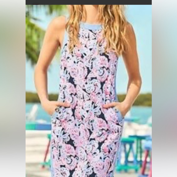 Lilly Pulitzer size 4 - Picture 2 of 4